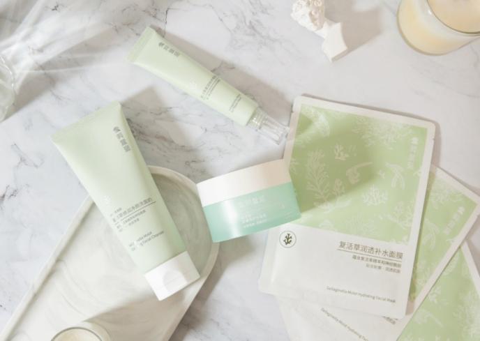 美壹堂登顶天猫好评榜,丽人丽妆赋能新品牌跑出加速度