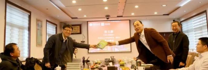 中国工程院院士、北京化工大学副校长张立群到访中红医疗