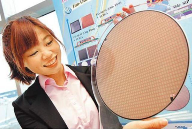 大进步!中芯国际2021年超过格芯,排名全球第4,利润增长138% 大进步!中芯国际2021年超过格芯,排名全球第4,利润增长138%