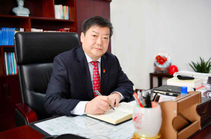 全国人大代表、新乡化纤党委书记邵长金:促进废旧纺织品循环利用加强纺织原料保障