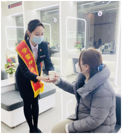 光大银行北京分行设立“雷锋岗”