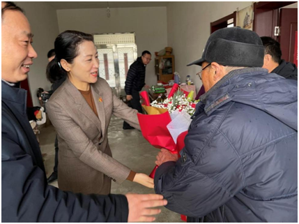 光大银行南京分行慰问抗美援朝退役军人