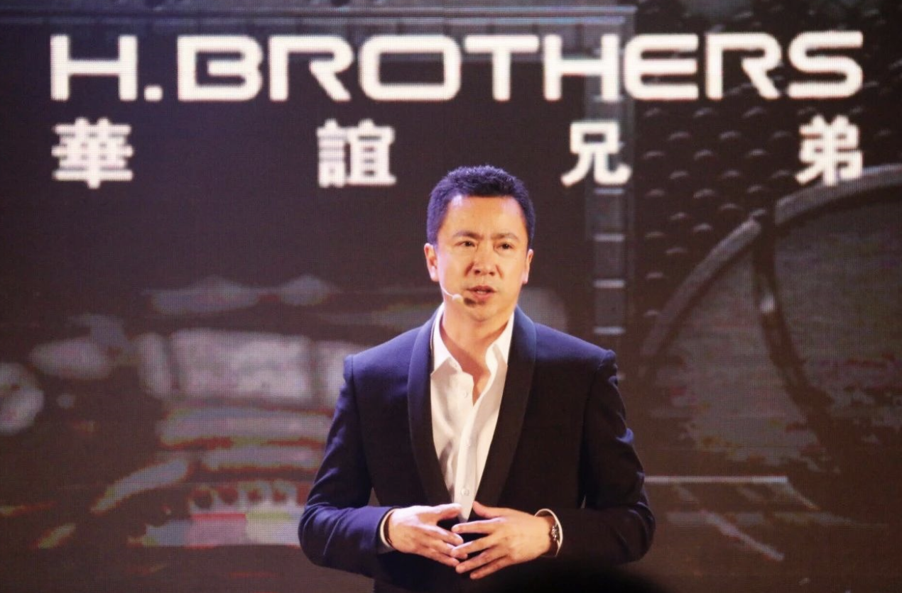 一季度净利下降156%,股价创近十年新低,华谊兄弟何时触底?