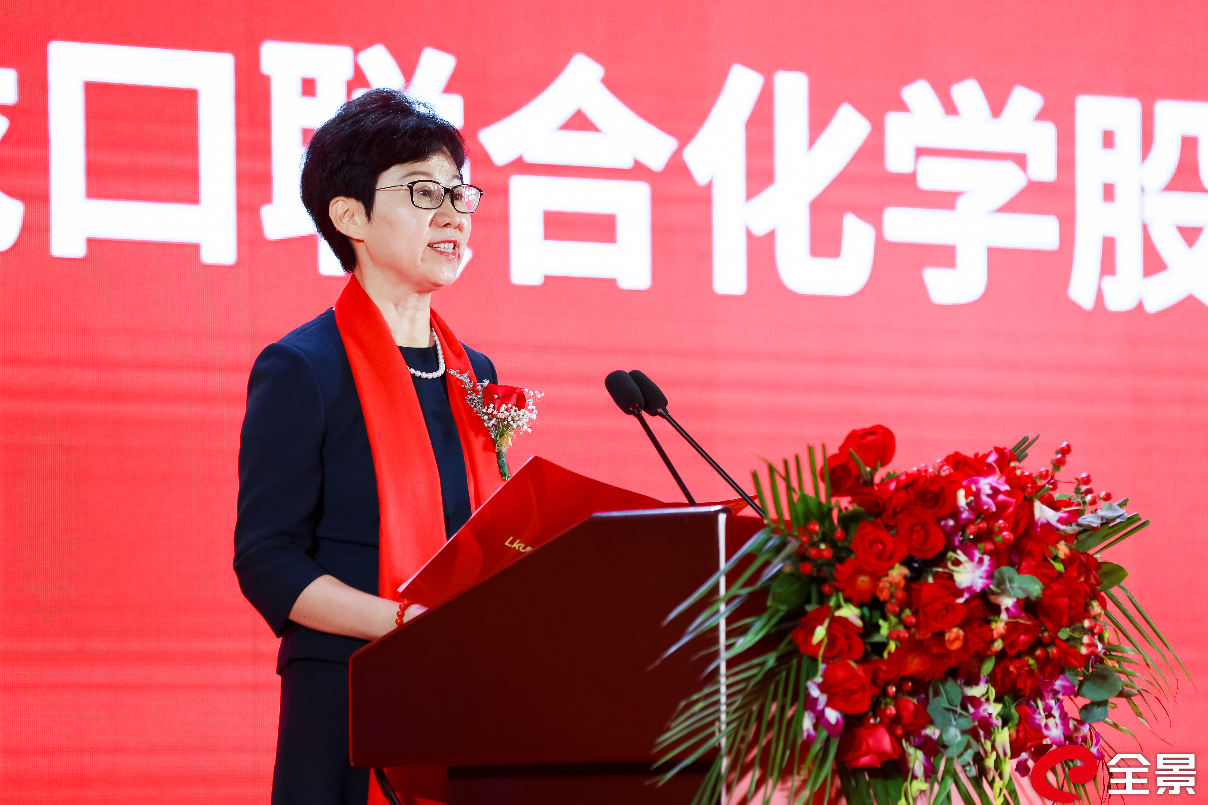 13174892.jpg 13174892.jpg