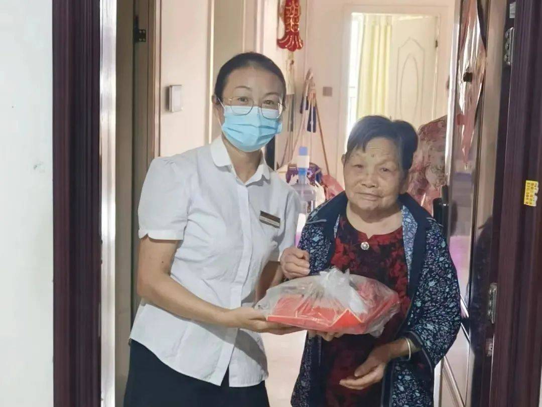 龙大美食 龙大美食