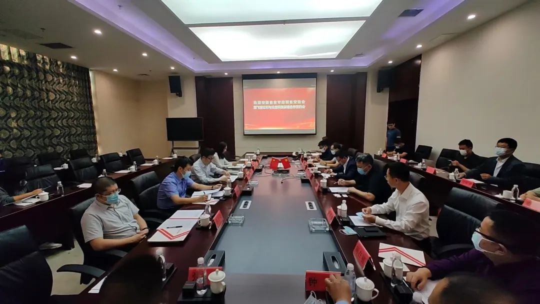 b749cf0999884bfb95caff87dd407947