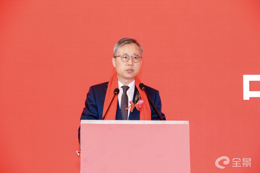 中信证券投资银行委员会委员、董事总经理程杰.png 中信证券投资银行委员会委员、董事总经理程杰.png