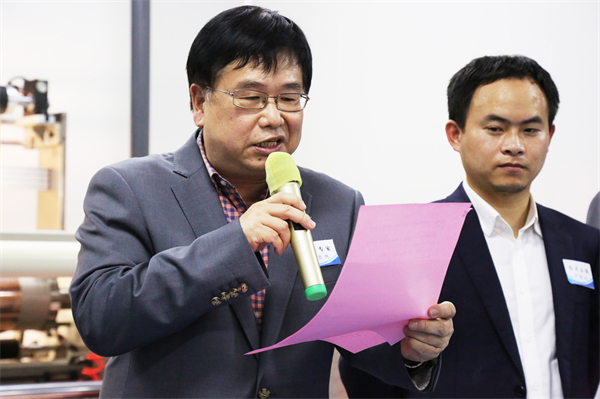 7R6A8303.jpg 7R6A8303.jpg