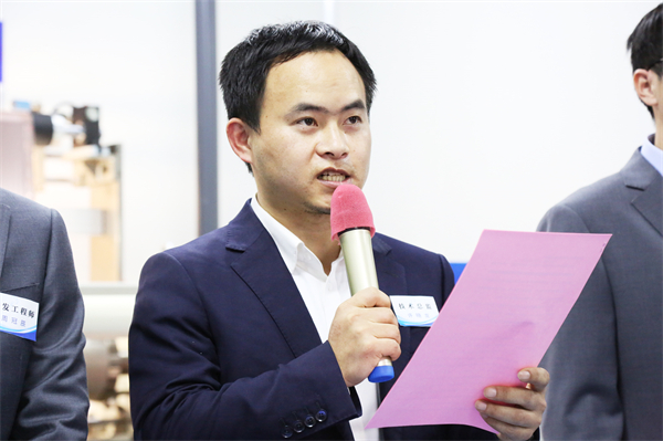 7R6A8255.jpg 7R6A8255.jpg