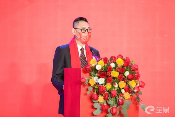 券商致辞.jpg 券商致辞.jpg