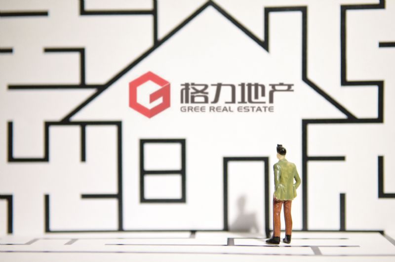 格力地产净亏26.84亿房产收入降46.5%短债106亿账面仅21.6亿现金流腰折