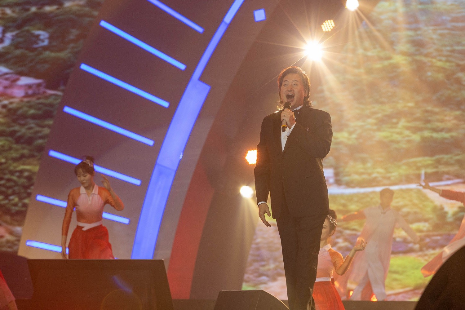 1682306806976618.jpg 戴玉强1.jpg