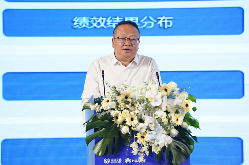 正在上传... fd713b415f338d01ba5e4517b4aceeb8.png