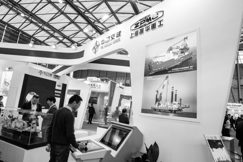 振华重工拟定增50亿中交集团认购30%股票 15.7亿买船15亿补流还债优化资本结构