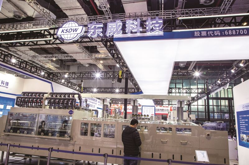 东威科技出海发行GDR募资1亿美元研发驱动提质增效业绩五年连增