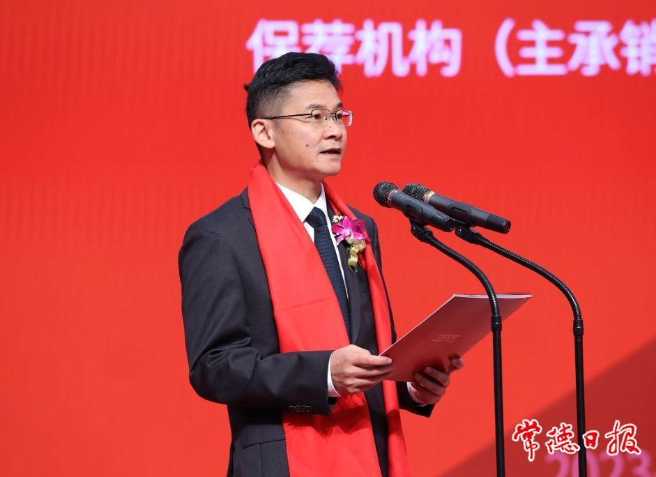 b7fa3f1a843348c59c80d1ba659edabd.jpeg b7fa3f1a843348c59c80d1ba659edabd.jpeg