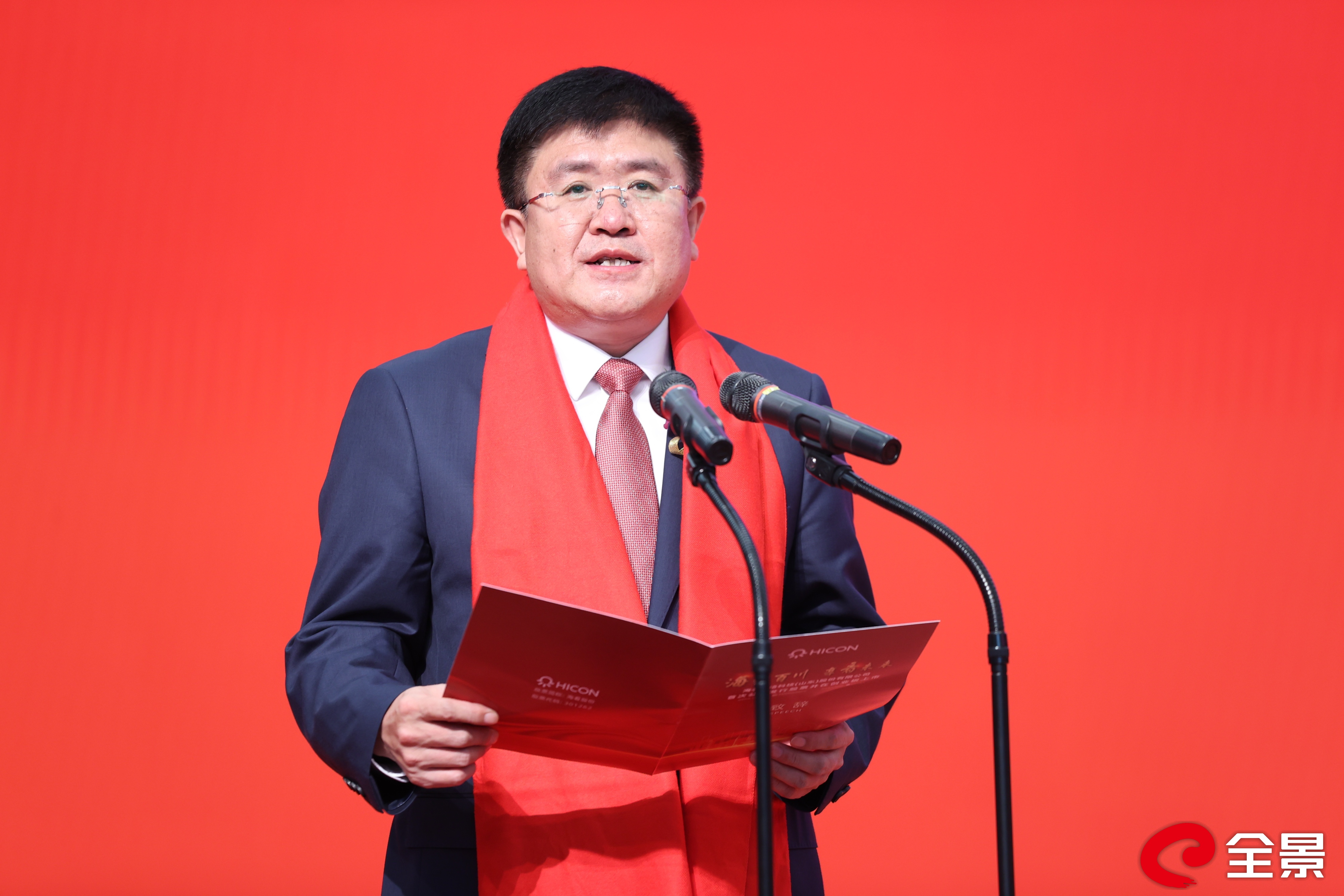 16160193.jpg 16160193.jpg