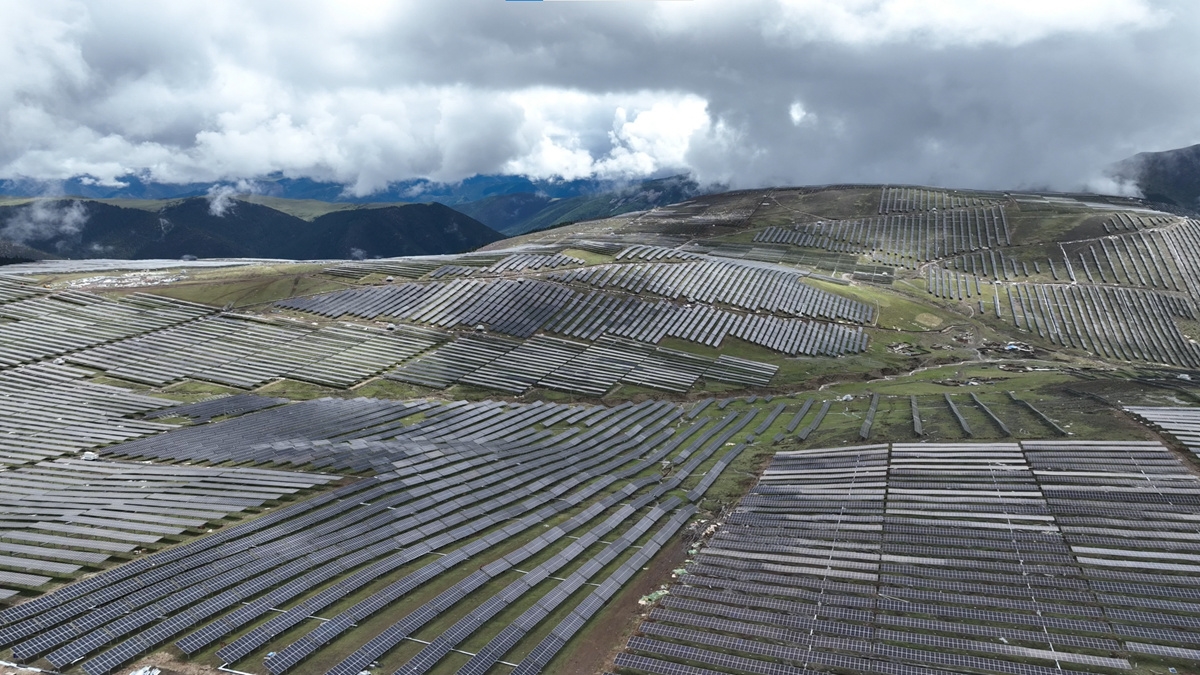 克拉一期光伏电站.JPG 克拉一期光伏电站.JPG