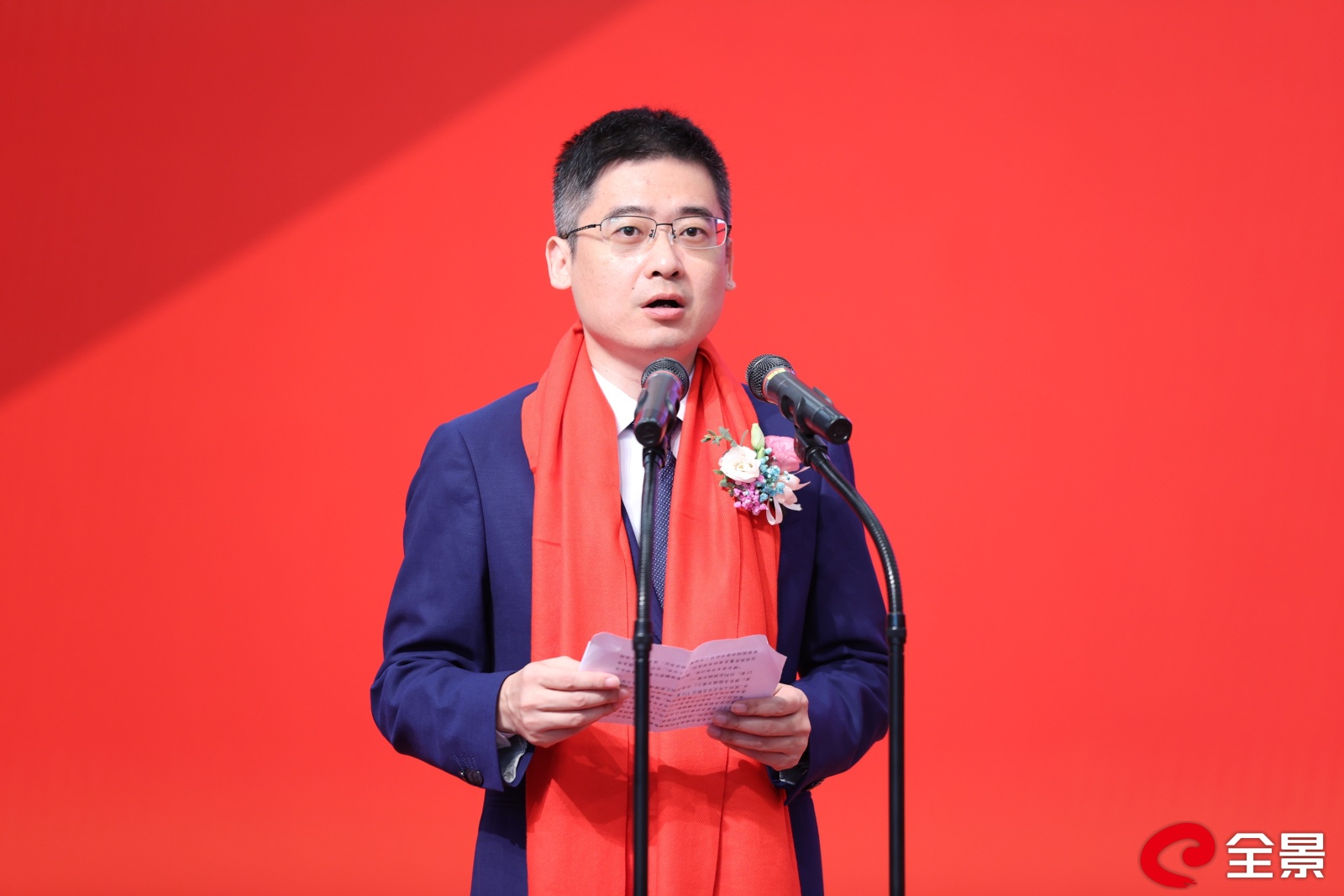 局领导.jpg 局领导.jpg