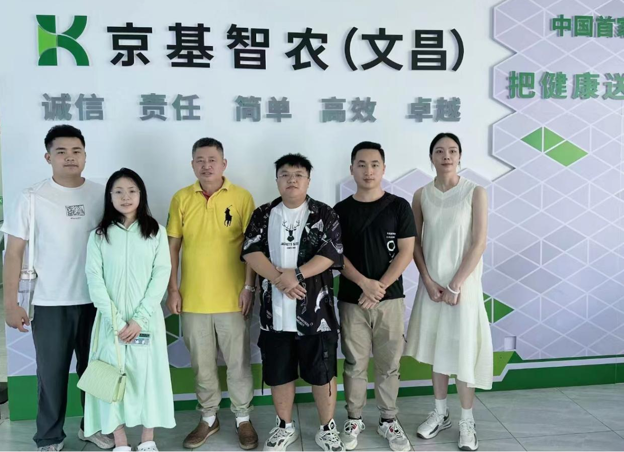 4424476215图片1.png 215图片1.png