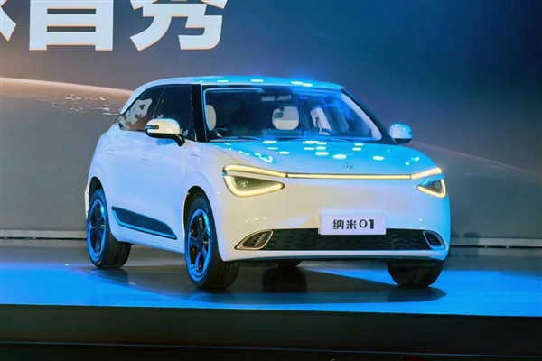 比亚迪海豚强敌!东风纳米01发布:前脸有大众“ID味”
