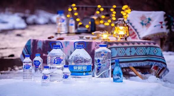 ũ���а�ɽ�з���2��Ԫ��������Ȫ��Ȫ��Ʒ�ɷ����޹�˾������������չ