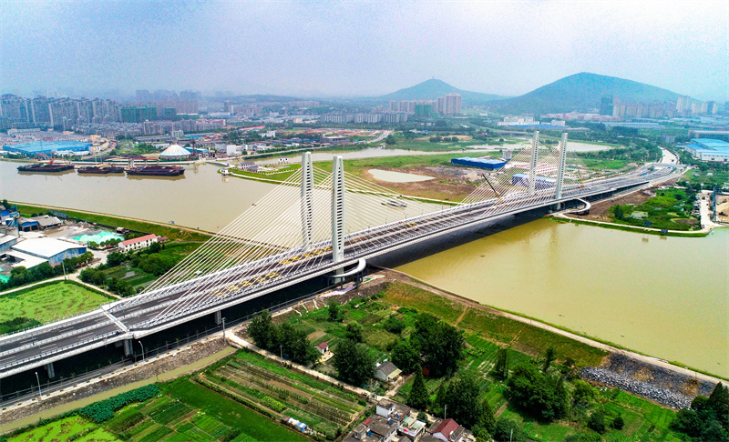 巢湖亚父路。安徽建工集团供图