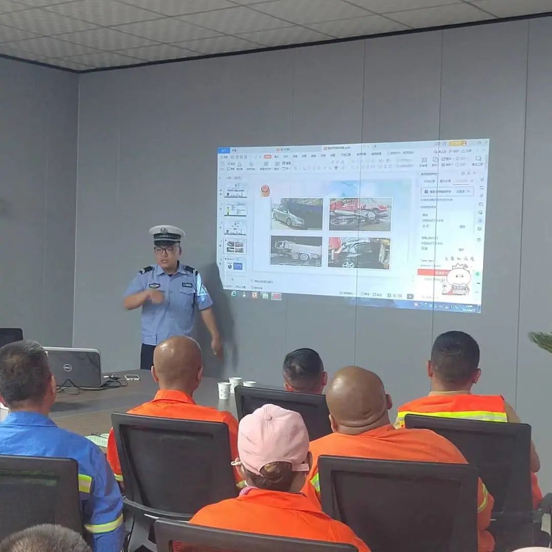 培训照片2.jpg