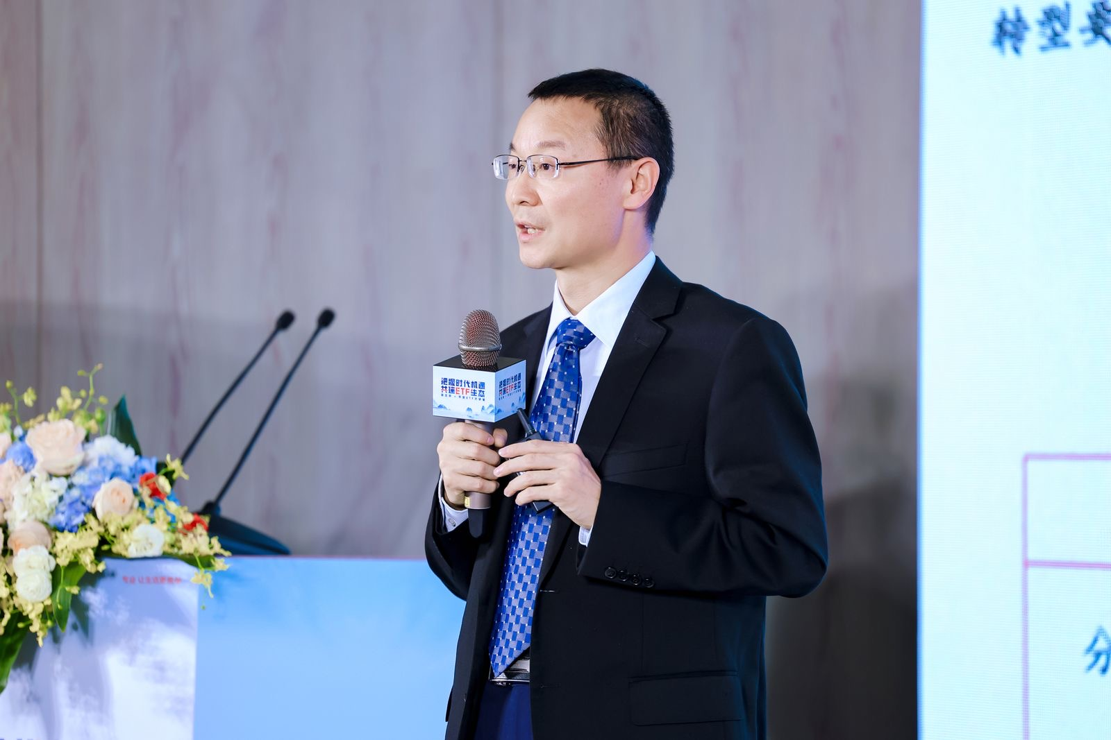 图片9.png 图片9.png