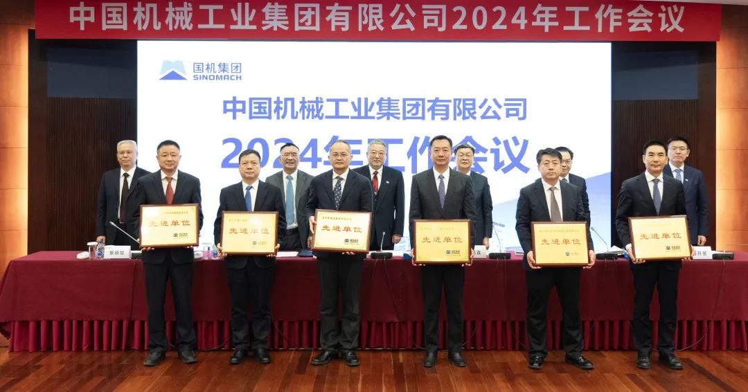 095435f50d0b14f7b04857867a1a6963.jpg 095435f50d0b14f7b04857867a1a6963.jpg