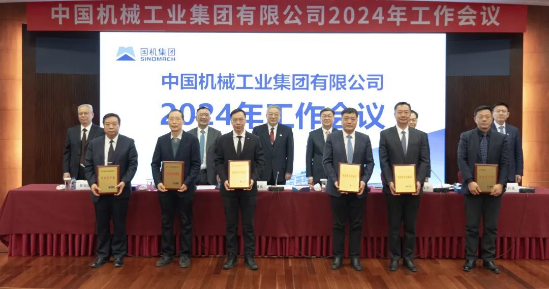 b437f10f9b693822107d2a5344bd4940.jpg b437f10f9b693822107d2a5344bd4940.jpg