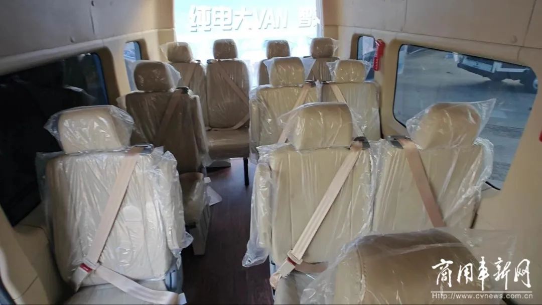 11.9方最大容积,550公里极限续航!东风汽车股份亮出纯电大VAN“新武器”