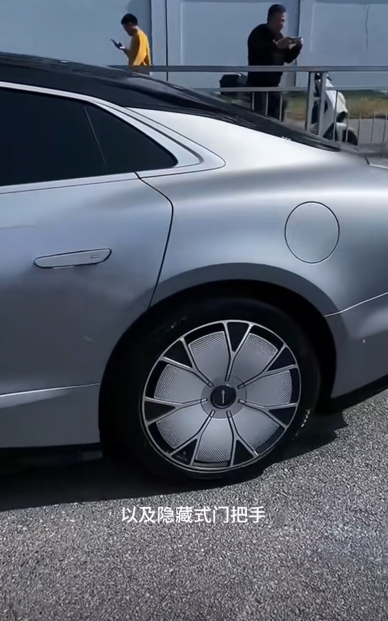 ǵ׿򼶽γU7ʵعⲩBBA콢