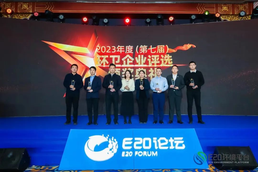 1706769873828177.jpg 640.jpg