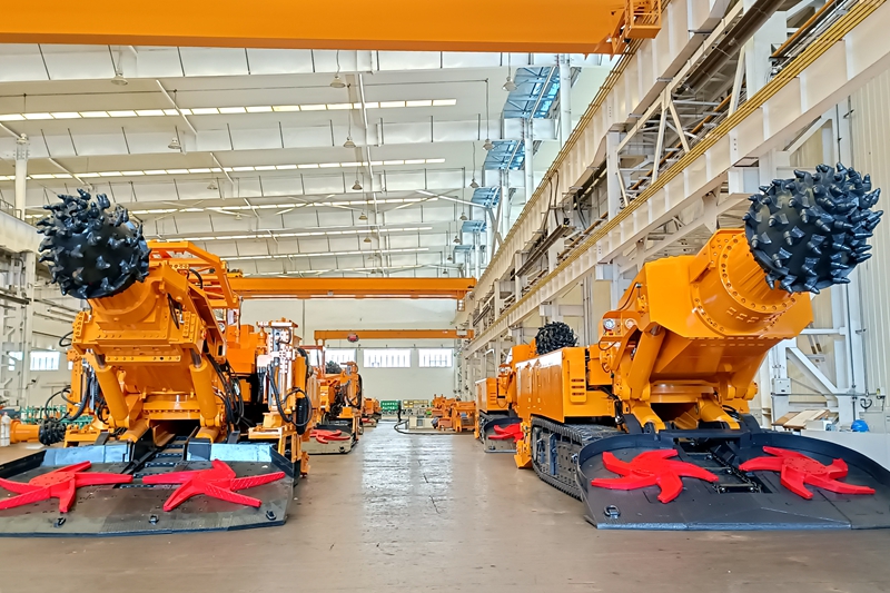 202402/1752870506448613378.jpg 掘进装备改造升级x.jpg