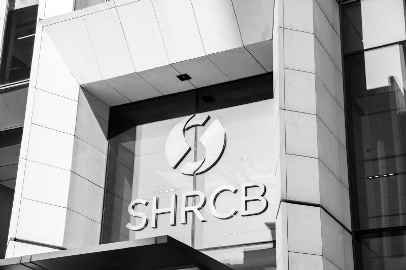 沪农商行代销保险费率下降中收降近24%“提前还贷潮”致个贷规模15个月缩水86亿