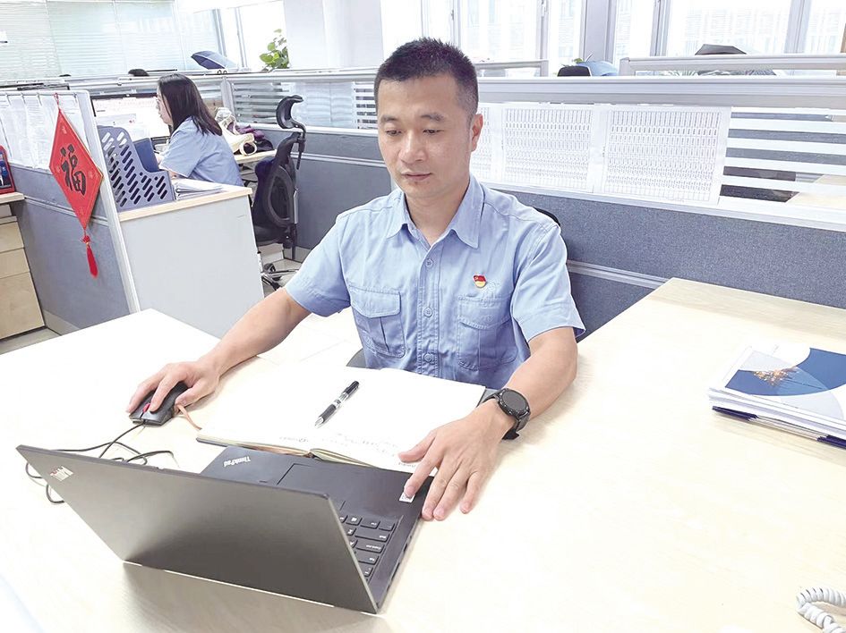 1EA4AB1E572C3BB287E87495600F3F72.jpg 1EA4AB1E572C3BB287E87495600F3F72.jpg