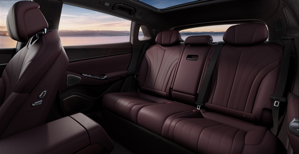 比亚迪首款D级智能豪华旗舰GT!腾势Z9GT高清图曝光:内置2个冰箱