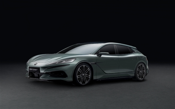 比亚迪首款D级智能豪华旗舰GT!腾势Z9GT高清图曝光:内置2个冰箱