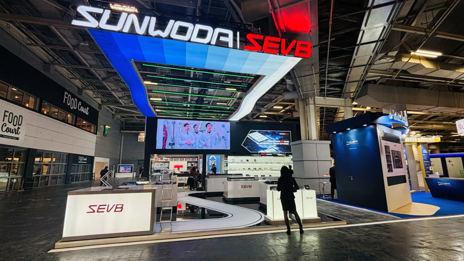 1728912242943073.png image.png