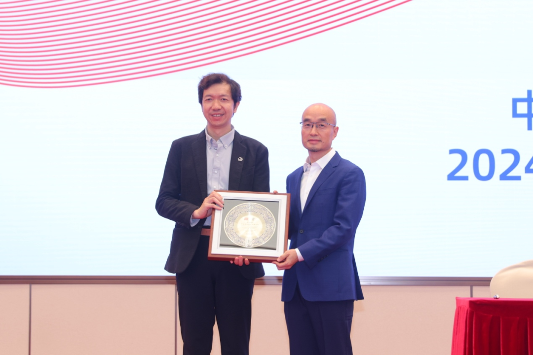 ˫㷢չƼǩսԺЭ飬ֻתͷչƪ