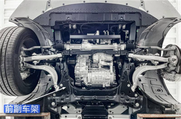 新势力们交不出车就因为这个很普通的零件