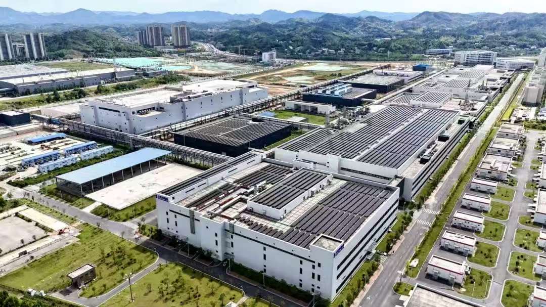 湖南三安半导体项目是中国第一条、世界第三条碳化硅全产业链生产线项目