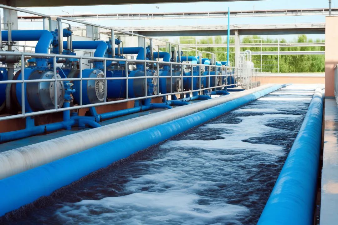 摄图网_600217731_工厂里的废水处理(企业商用).jpg