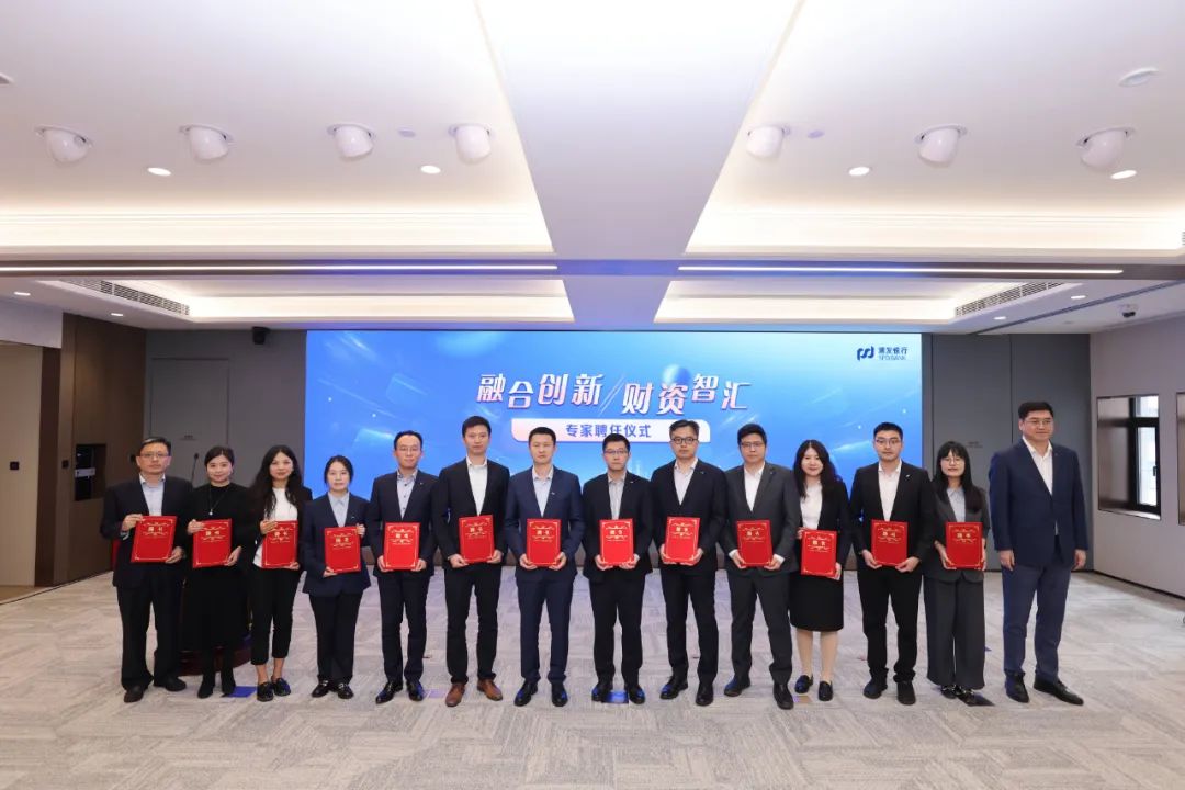 * лͼƬȨΪԭ߼ϺУδɣתغʹá