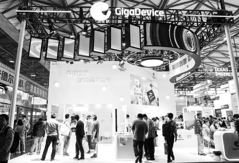 兆易创新营收净利双增葛卫东为第三大股东出货量达43.62亿颗创新高研发人员超7成