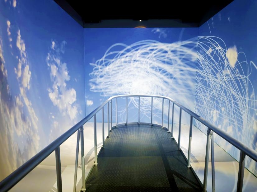 闪耀深圳活动周:光峰科技激光显示技术惊艳大阪世博会