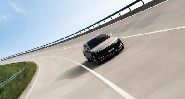 1748937996262671.png 33.png