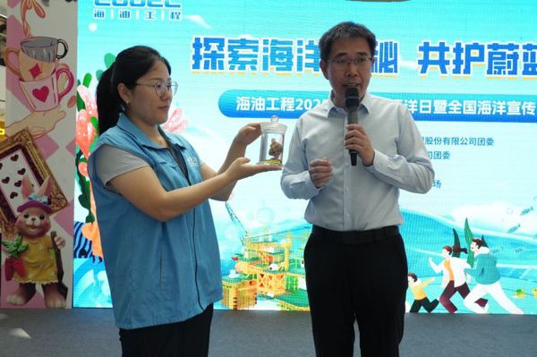 92f5afd7da174efea5b5637fd2b8d94a_s 92f5afd7da174efea5b5637fd2b8d94a_s