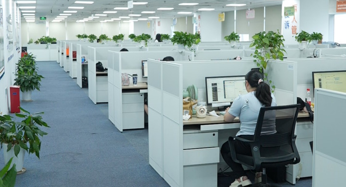 【稿件】《京东AI升级版长安汽车“智能小安”亮相,客服体验跃升78.9%》